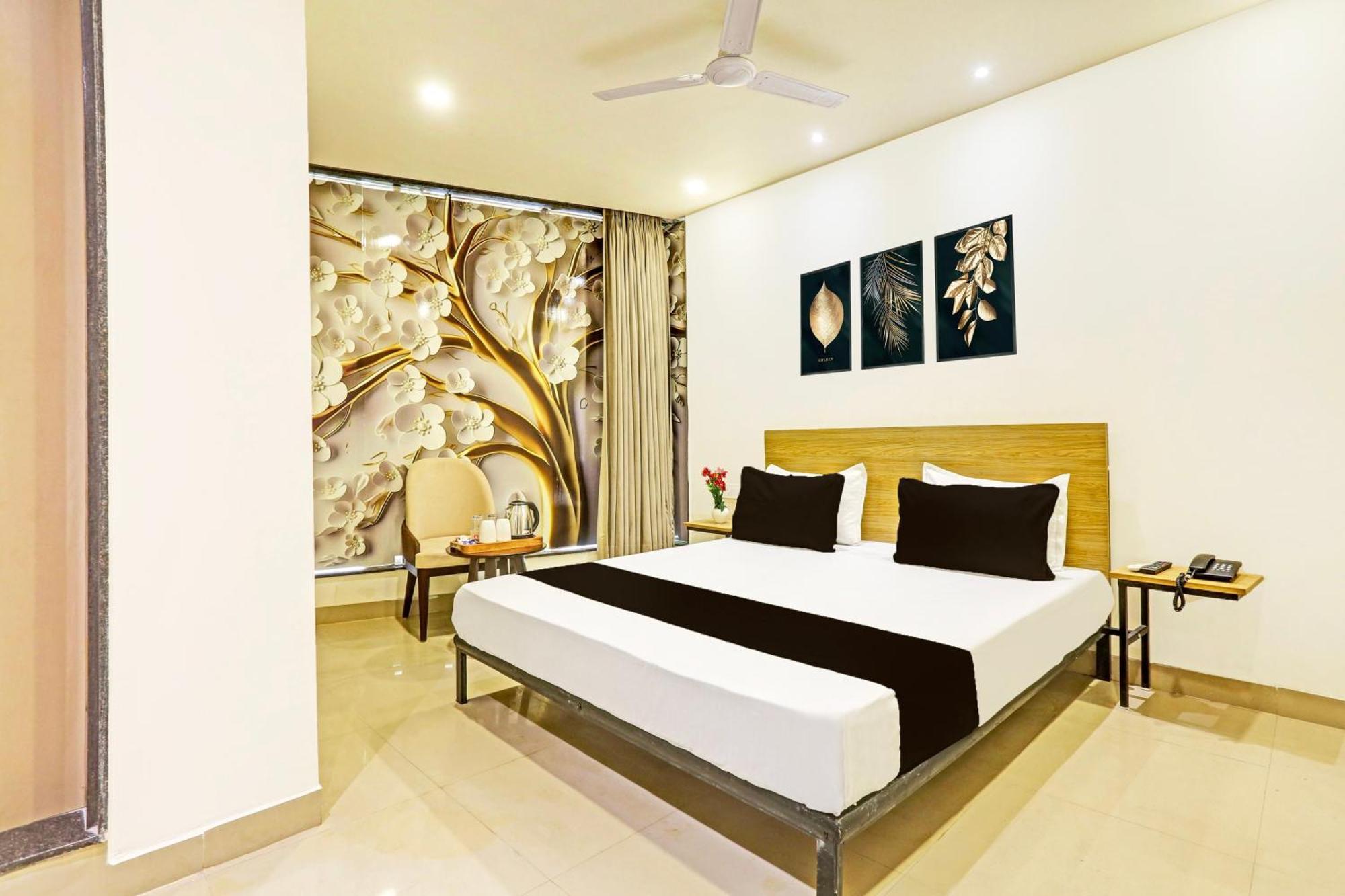Super O Plush Homes Hotel New Delhi